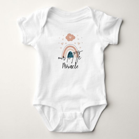 Unser kleines Wunder Boho Wasserfarbe Rainbow Baby Strampler (Vorderseite)