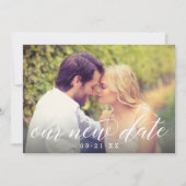 Unser neues Date Modernes kalligrafisches Hochzeit Save The Date (Vorderseite)