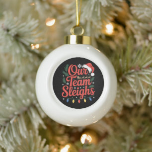 Unser Team zieht Weihnachten Santa Renntier Lichte Keramik Kugel-Ornament