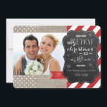 Unsere allerersten Weihnachten als Mr. und Mrs.<br><div class="desc">Unser allererstes Weihnachten als Mr. und Mrs. Burlap and Stripes Foto Card</div>