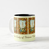 Unsere Dame des hundertjährigen Fall-Herbstes Zweifarbige Tasse (Vorderseite Links)