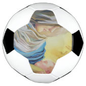 Unsere Dame des Schweigens hält das Baby Jesus Fußball (Gedreht)