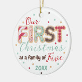 Unsere erste Weihnachtsfamilie von 5 Jahren Baby's Keramik Ornament (Links)