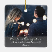 Unsere erste Weihnachtsfrau & Mr. Wedding Foto Keramikornament (Rückseite)