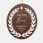 Unsere erste Zuhause | Rustikaler brauner Holzscha Keramik Ornament (Links)