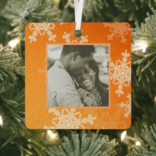 Unsere ersten Orangenschneeflocken Minimalistisch Ornament Aus Metall (InSitu)