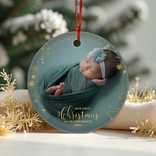 Unsere ersten Weihnachten als Großeltern Foto Orna Ornament