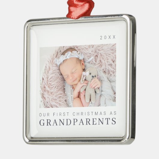 Unsere ersten Weihnachten als Großeltern Moderner Ornament Aus Metall (Links)