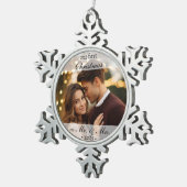 Unsere ersten Weihnachten als Mr. & Mrs. 2025 Schneeflocken Zinn-Ornament (Rechts)