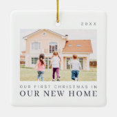 Unsere ersten Weihnachten in unserer neuen Zuhause Keramikornament (Rückseite)