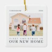 Unsere ersten Weihnachten in unserer neuen Zuhause Keramikornament (Vorderseite)