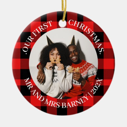 Unsere ersten Weihnachten Mr. und Mrs. frisch verm Keramik Ornament (Vorne)