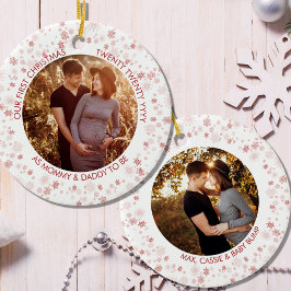 Unsere ersten Weihnachten | Red Ditsy Snowflake Fo Keramik Ornament