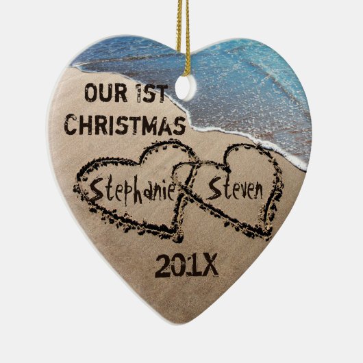 Unsere ersten Weihnachten zwei Herzen in Sand Orna Keramikornament (Rechts)