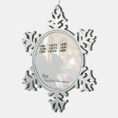 Unsere erstes Weihnachtspersonalisierte Schneeflocken Zinn-Ornament (Rechts)