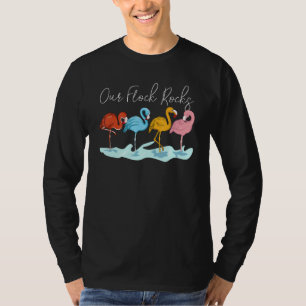 Unsere Flock Rocks Flamingos Lover Familienurlaub T-Shirt