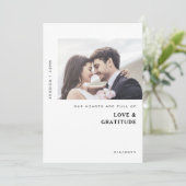 Unsere Herzen sind voller Liebe und Dankesworte Dankeskarte (Stehend Vorderseite)