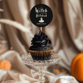 Unsere Hexe wird angeheftet Quadratischer Aufkleber