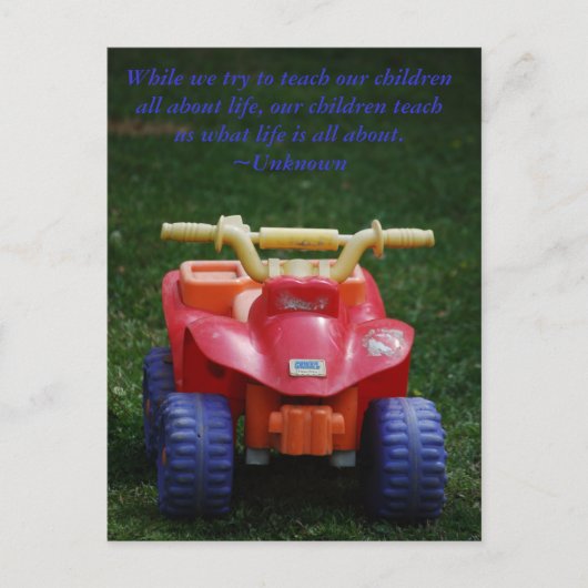 Unsere Kinder unterrichten uns Postkarte (Vorderseite)