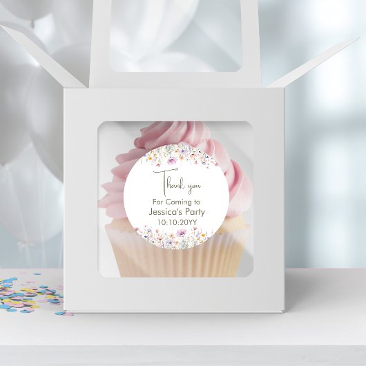 Unsere kleine Wildblume, die uns einen auswendig m Runder Aufkleber