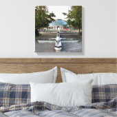 Unsere Lady von Fatima Shrine Wrapped Canvas Print Leinwanddruck (Insitu (Schlafzimmer))