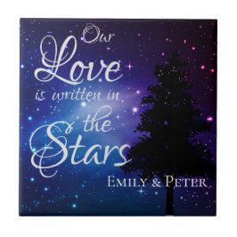 Unsere Liebe ist im Sternennachthimmelnamen geschr Fliese