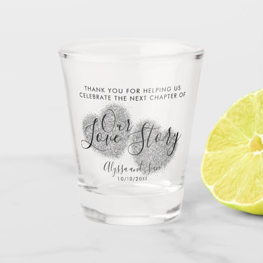 Unsere Liebe Story Silver Glitzer Herz Gastgeschen Schnapsglas (Vorderseite)