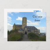 Unsere neue Zuhause - Wir haben Schlosskarten vers Ankündigungspostkarte (Vorne/Hinten)