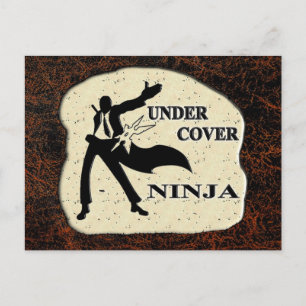 UNTER ABDECKUNG VON NINJA POSTKARTE