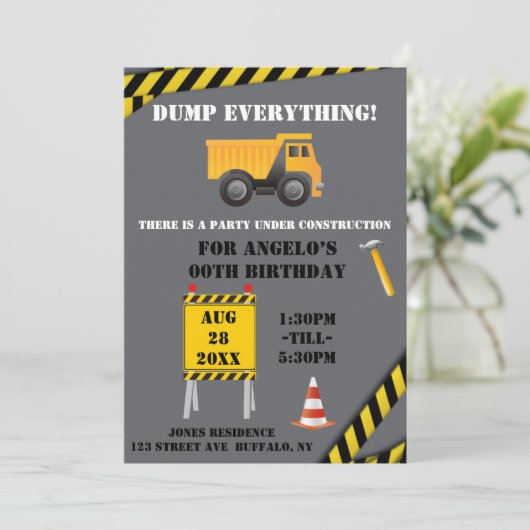 Unter Baugewerbe Truck Birthday Party (Stehend Vorderseite)