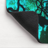 Unter dem Baum in Türkis III Mousepad (Ecke)