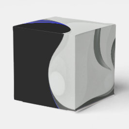 Unter dem Blau: Abstrakt grau, schwarz und blau Geschenkschachtel