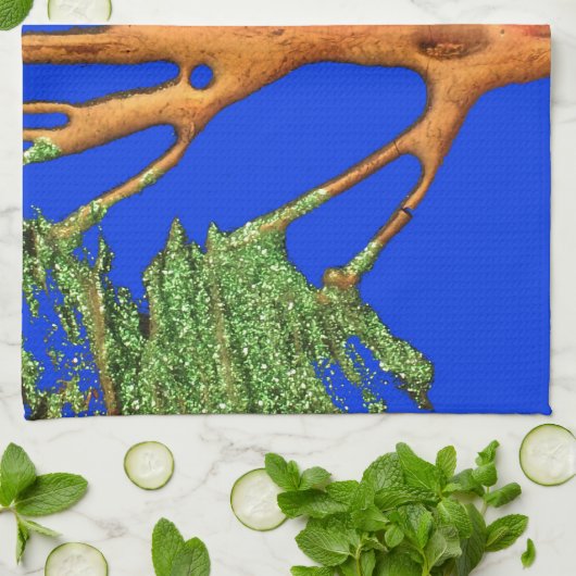 Unter dem blauen Himmel: Die Sammlung Acacia Tree Handtuch (Gefaltet)