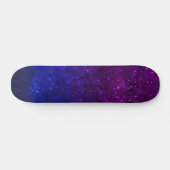 Unter den Sternen in der blauen und Lila Galaxie Skateboard (Horizontal)