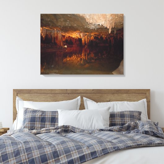 Unter der Erde in Luray VA. Leinwanddruck (Insitu (Schlafzimmer))