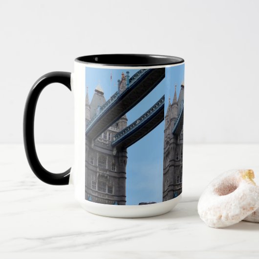 Unter der Londoner Bridge-Tasse Tasse (Mit Donut)