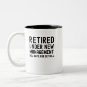 Unter der neuen Leitung wiederhergestellt finden S Zweifarbige Tasse (Links)