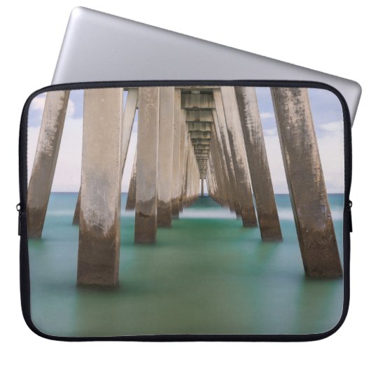 Unter Navarre Beach Pierr Laptopschutzhülle (Vorderseite)