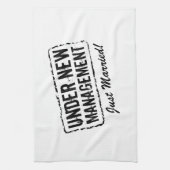 UNTER NEUEM verheiratetem Küchentuch des (Vertikal)