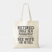 Unter "Neues Management" nachgelesen siehe Ehefrau Tragetasche (Rückseite)