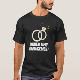 Unter "New Management Bachelor Group Bride Stag Pa T-Shirt