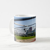 Unter Pritzker Pavillon Tasse (Vorderseite Links)