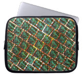 Unter schmutzigen und rostigen Grillen Laptopschutzhülle (Vorderseite)