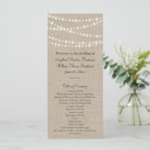 Unter Twinkle Lights on Burlap Wedding Programm (Stehend Vorderseite)