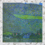 Unterach am Attersee bei Klimt, Vintager Jugendsti Puzzle<br><div class="desc">Unterach am Attersee (1916) von Gustav Klimt ist ein Vintages Viktorianisches Kunstlandschaftsbild der Ära. Die Stadt Unterach,  Österreich am Südufer des Attersees mit schönen Bergen im Hintergrund. Vor allem Blau- und Grüntöne. Über den Künstler: Gustav Klimt (1862-1918) war ein österreichischer Symbolik-Maler und einer der prominentesten Mitglieder der Wiener Jugendstil-Bewegung.</div>