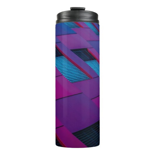 Unteransicht des lila Gebäude Thermosbecher (Vorderseite)