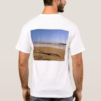 Unterbrecher auf dem Ufer bei Playa del Rey T-Shirt