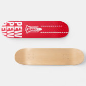Unterdessen im Raum-Rot Skateboard (Horizontal)