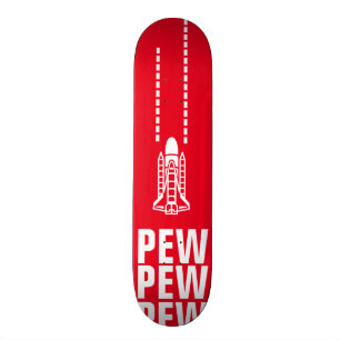 Unterdessen im Raum-Rot Skateboard
