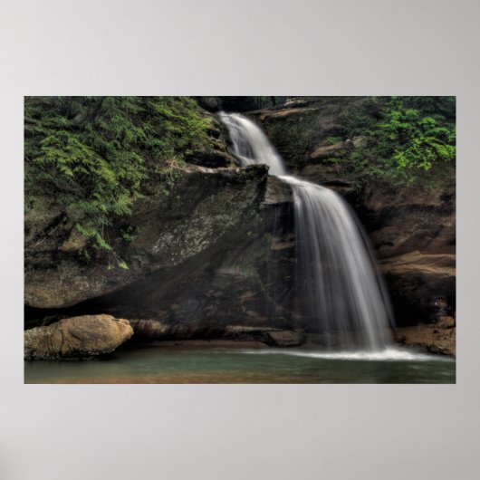 Untere Wasserfälle, Alte Menschenhöhle, Hügel des  Poster (Vorne)